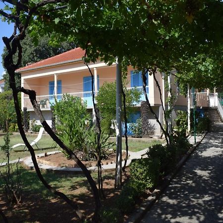 Apartman Morovic Sveti Filip i Jakov Ngoại thất bức ảnh